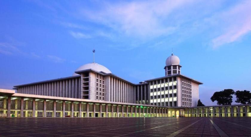 Hotel Losari Roxy